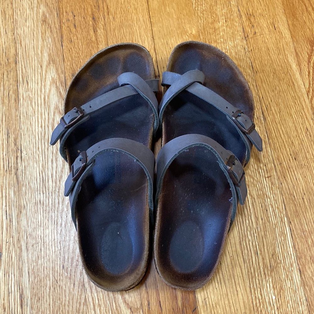 Mayari Birkenstocks